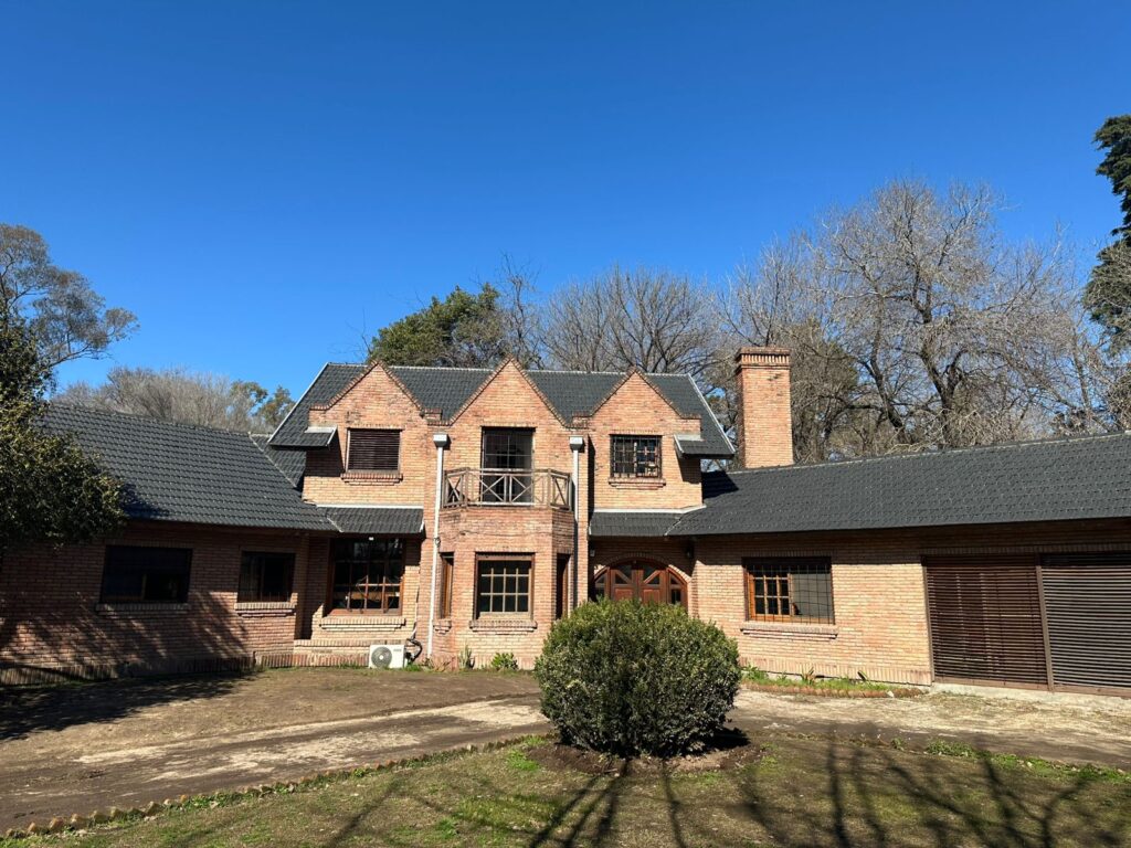 WhatsApp Image 2025-11-09 at 12.23.23 (3)